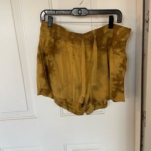 Joy Lab Lounge shorts// tie dye XL